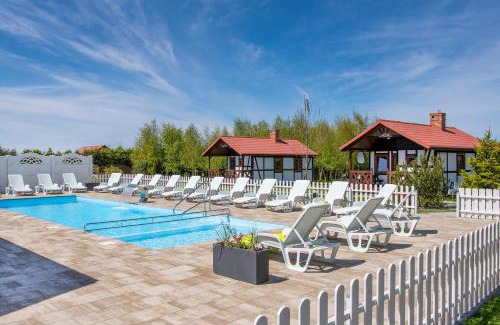 Darlowko House | Domki Dzika Róża