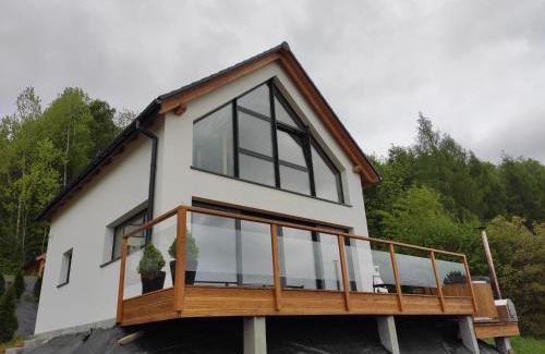 Lipowa House | Domki na Lubczykowej