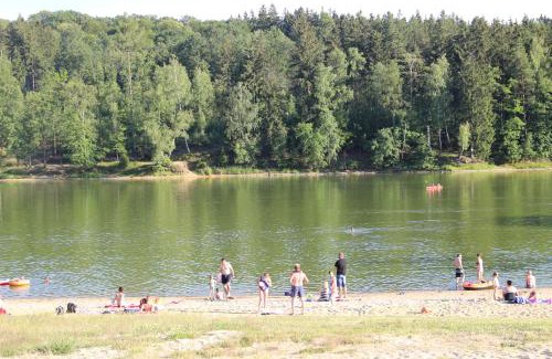 gmina Olszyna Cabin | Domki nad jeziorem w Karłowicach