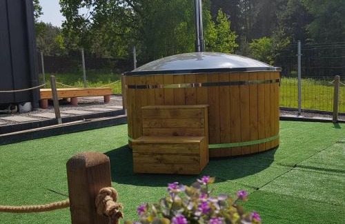 gmina Wiazownica House | DOMKI POD DĘBAMI , Radawa