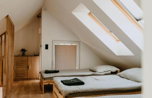 Laskowa House | Domki pod Kamionna