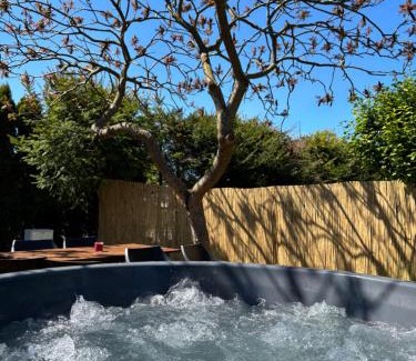 Sasino House | Domki pod orzechem