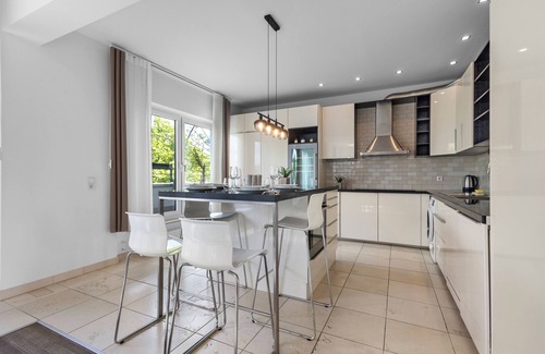 Altstadt-Nord Apartment | Domloge Lofts & Apartments
