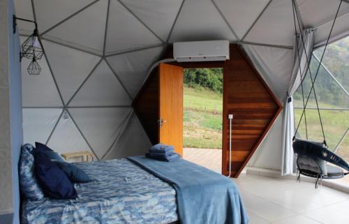 Socorro Other | Domo geodésico conforto e relaxamento na natureza