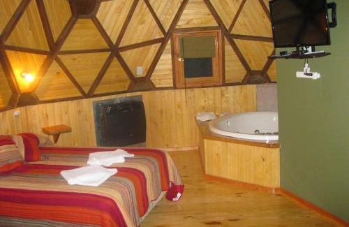 Lago Puelo Cabin | Domos Puelo