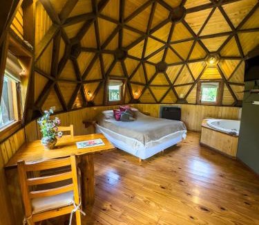 Lago Puelo Cabin | Domos Puelo