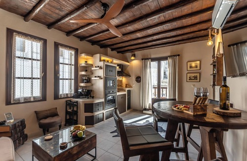 Naxos Apartment | Domus Castrum