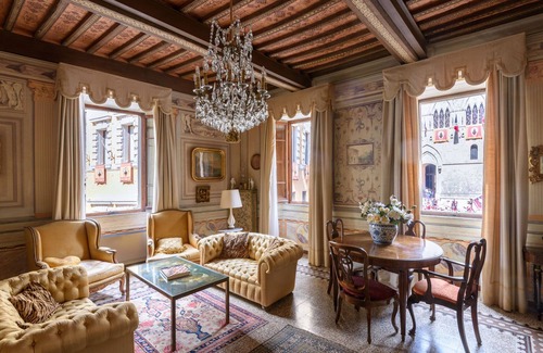 Siena Historical Center House | Domus Nannini SPA - Palazzo Nannini - Loggia Salimbeni