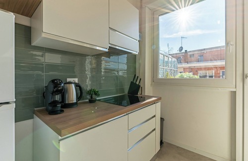 Quartiere XXII Collatino Apartment | DOMVS TIBVRTINA [SOLARIUM ZONE], Rome.