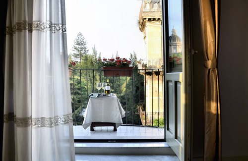 Old Town Apartment | Don Giovanni charming apartment