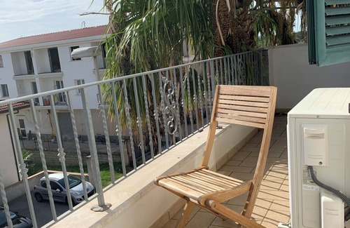 Gizzeria Apartment | Don Michele Apartments " Of the Stars"