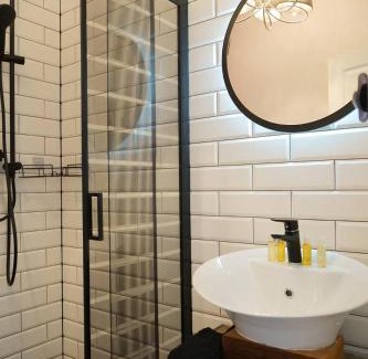 Pechers'kyi District Apartment | Don Papa Apartments in city center