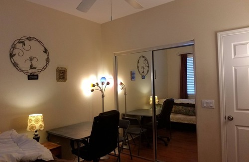 Lancaster Villa | Don Room 4