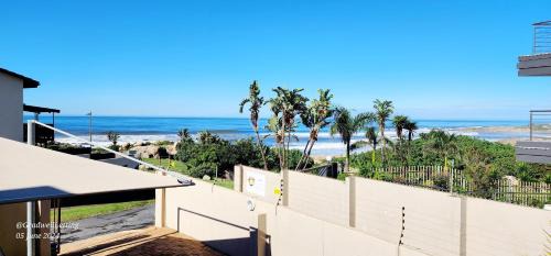 Ramsgate Beach Apartment | Don's Rest - Sleeps 7