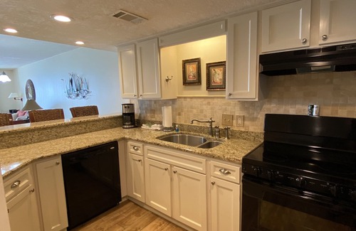 Orange Beach Condo | Don't wait! Best time of year for beautiful view of Endless Waves! Owner managed