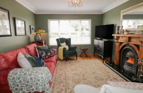 Carndonagh House | Donagh Cross Town House