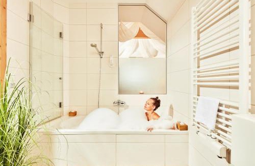 Au an der Donau Hotel | Donauhotel Lettnerhof
