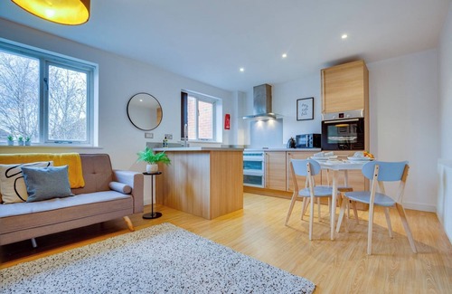 Doncaster Apartment | Doncaster 1st floor Apartment