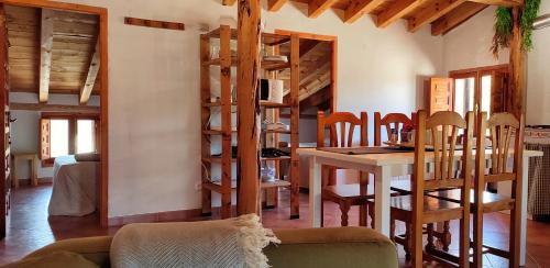 Montejo de Tiermes House | Donde Elvira