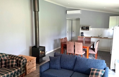 Sandy Flat Cottage | Donegal Farmstay Saddler's Retreat Unit
