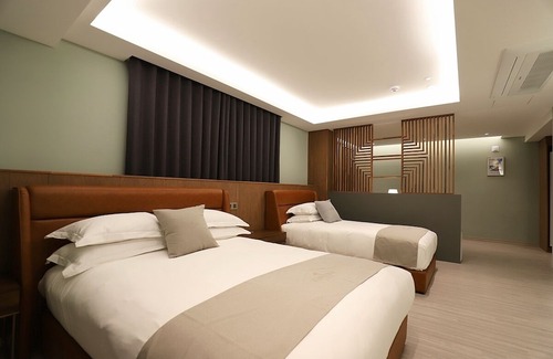 Sincheondong Hotel | Dongdaegu Station Eastern Hotel