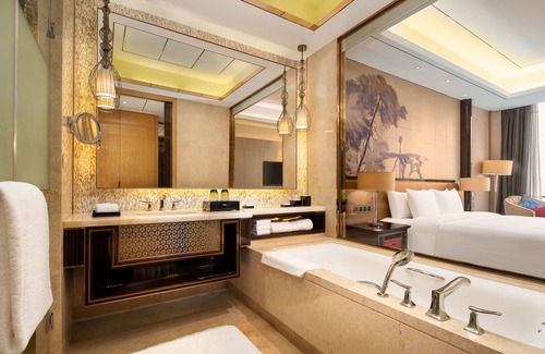 Dongguan City Center Hotel | Dongguan R&F Wanda Vista Hotel