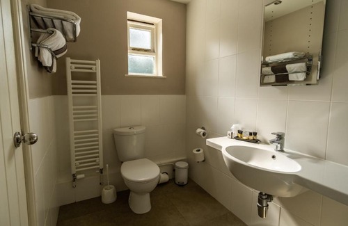 Bothamsall Hotel | Donington Park Farmhouse Hotel