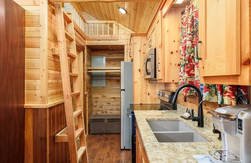 Hays County House | Donkey-Inspired Charming Hideaway for Two, Minutes from Breweries