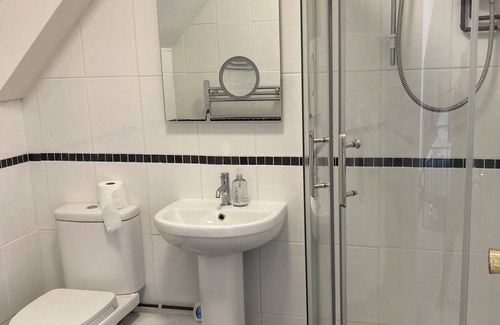 Truro House | Donnington Guest House