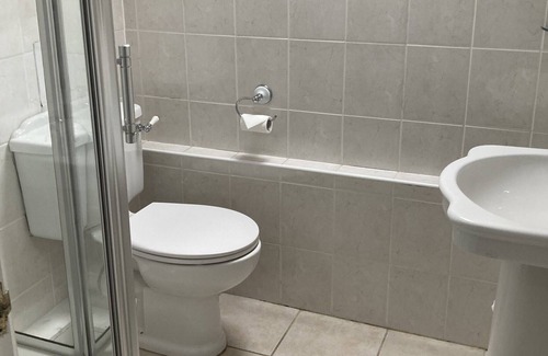Truro House | Donnington Guest House