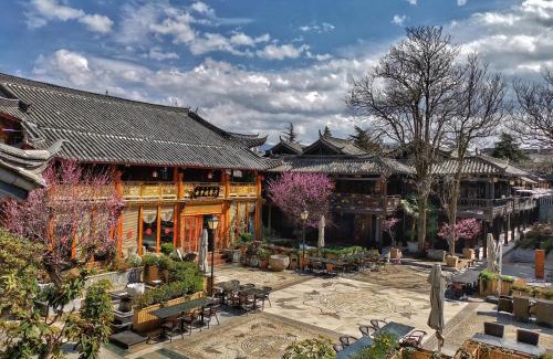 Dayan Old Town Hotel | Doof Resort Hotel