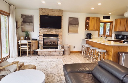 Sturgeon Bay Cottage | Door county cottage