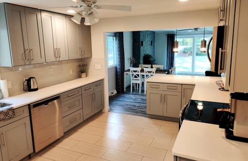 Sturgeon Bay House | Door County Cottage, near Haines Beach!