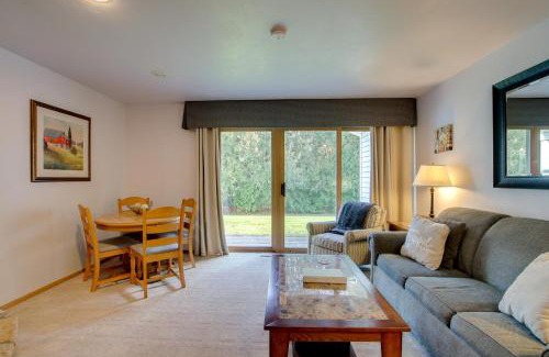 Fish Creek Apartment | Door County Getaway - Walk to State Park!