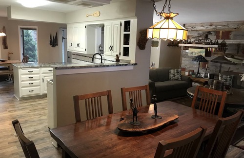 Idlewild House | Door County Waterfront, Sturgeon Bay