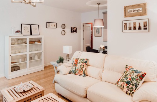 La Florida Apartment | DOOR LA CARNE-JUDERÍA