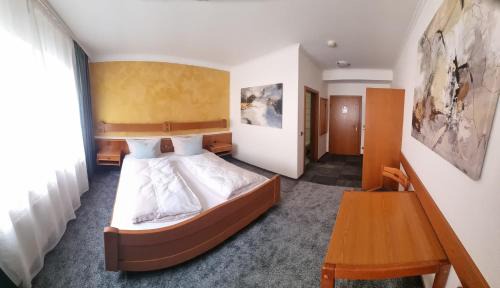 Fernwald Apartment | Doppelbett - Gästezimmer - 11min von Gießen 8,4km in Fernwald-Steinbach