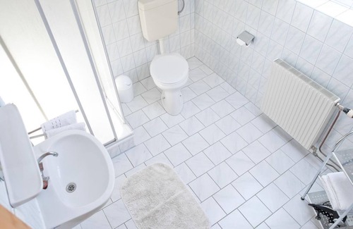 Wagerberg Apartment | Doppelzimmer - 1 Nacht - Gästehaus Gigler