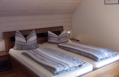 Amtzell Apartment | Doppelzimmer 2 - Gasthof Grüner Baum "kongo"