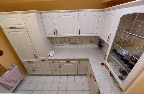 Salzatal House | Doppelzimmer 2 mit Aufbettung Erdgeschoß