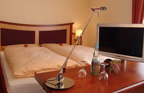 Nordkehdingen House | Doppelzimmer 3 - Witt's Gasthof zur Post