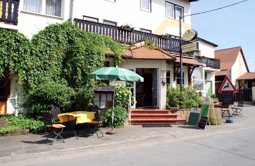 Bullau Cottage | Doppelzimmer 7 - Gasthaus Pension Schumbert