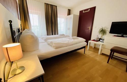 Warnemuende Apartment | Doppelzimmer Bar, direkt am Alten Strom