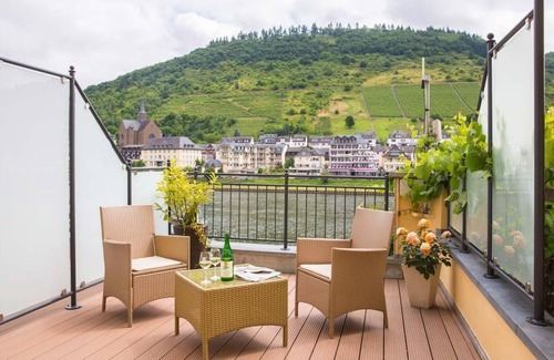 Cochem House | Doppelzimmer DU/WC Moselblick - Hotel Karl Noss