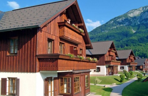 Grundlsee Apartment | Doppelzimmer Klassik by Interhome