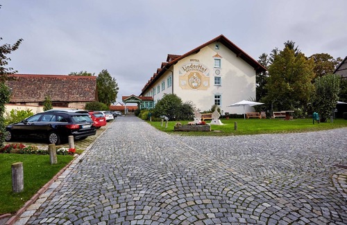 Linderbach House | Doppelzimmer Komfort - Hotel Linderhof