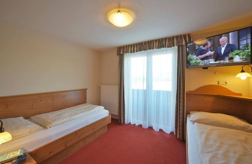 Latschach Bed & Breakfast | Doppelzimmer mit Balkon - Pension Piovesan