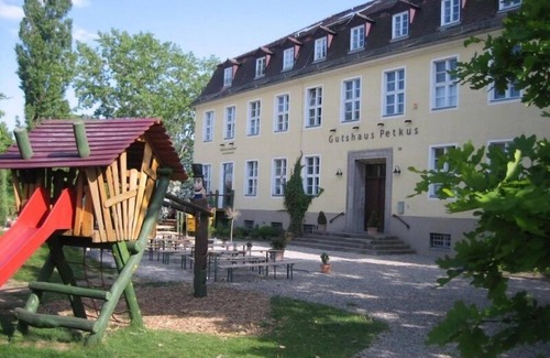 Petkus Apartment | Doppelzimmer mit Dusche/wc, Frühstück