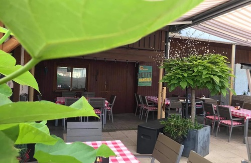 Lauterach Apartment | Doppelzimmer mit Dusche und WC