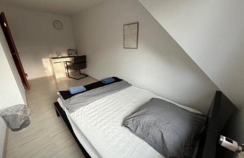 Henstedt-Ulzburg Apartment | Doppelzimmer nahe Hamburg Airport and City